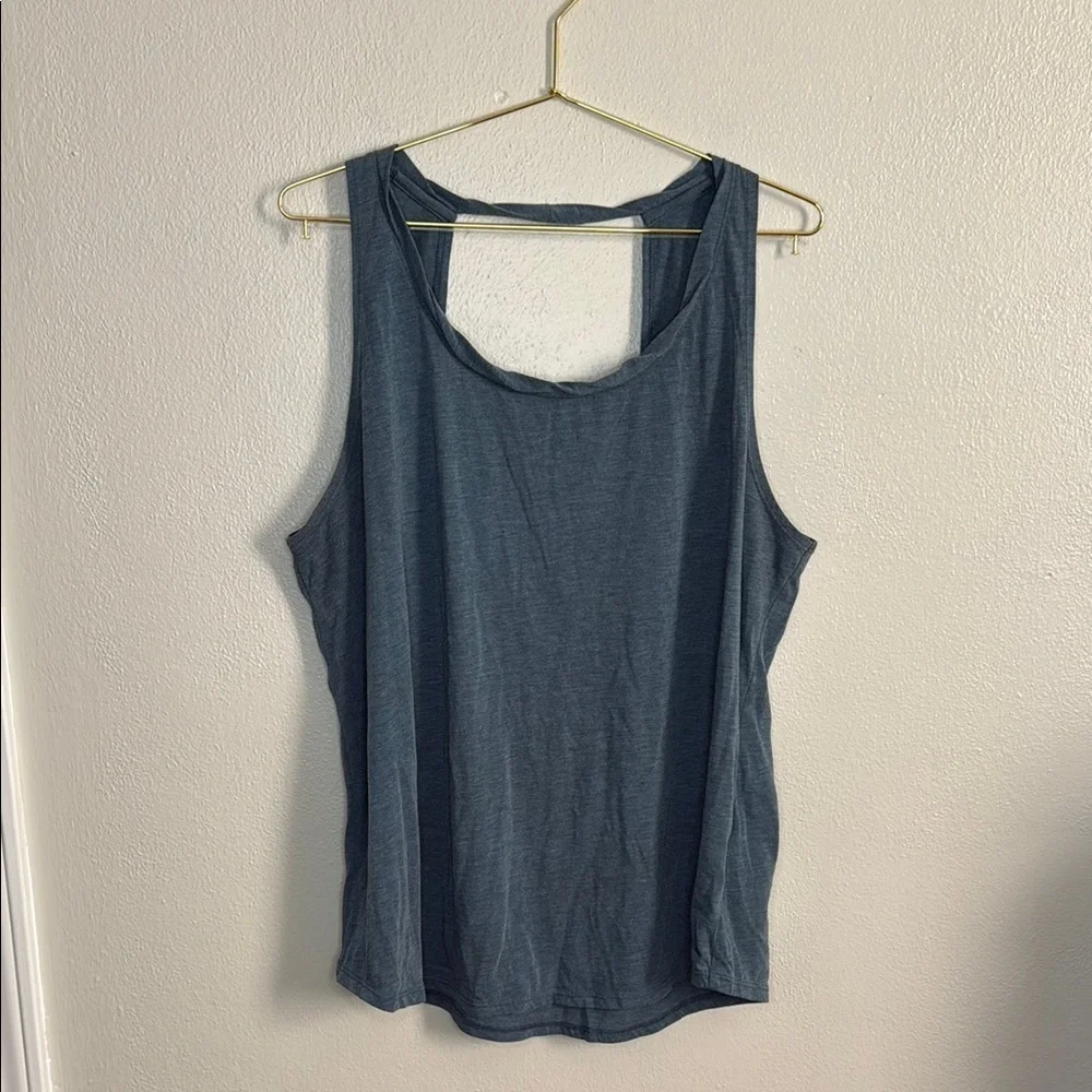 Nike Blue Scoop Neck Tank Top with Wide Straps